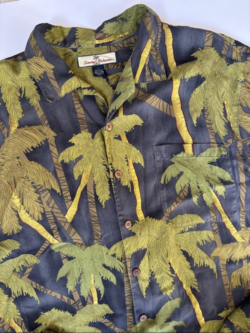 Tommy Bahama Silk Palm Tree Hawaiian Tropical Shirt Gray Green Travel Mens Large